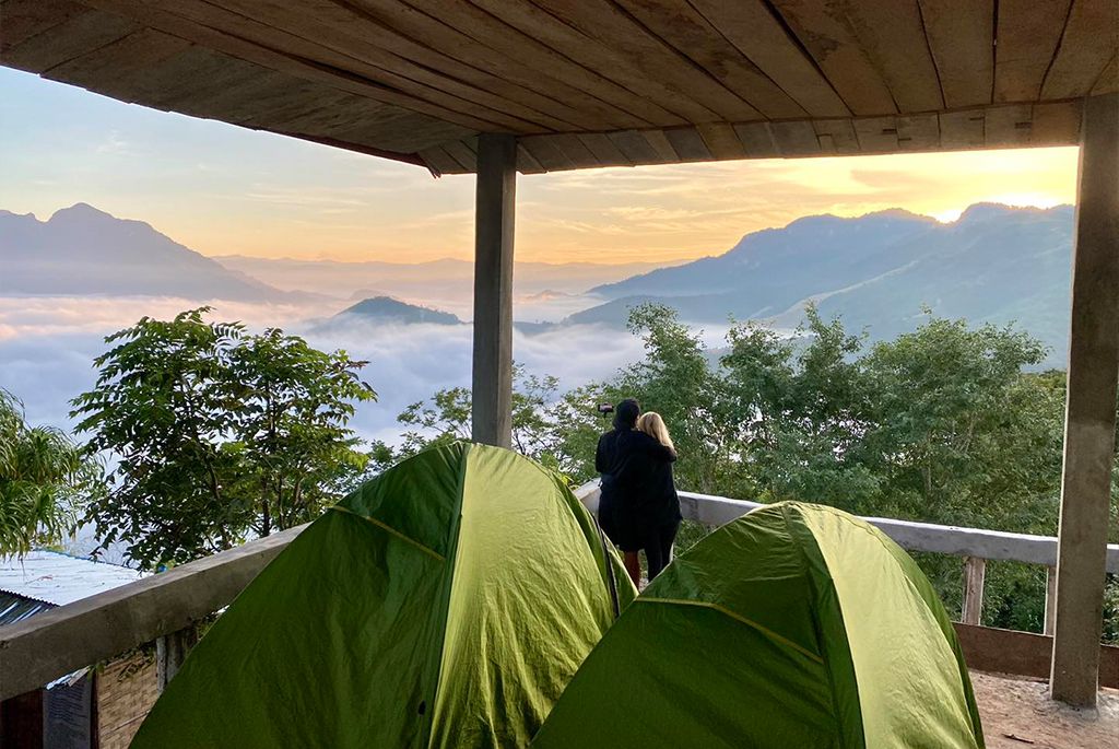 Camping on the top of Pha Daeng 360-degree view
